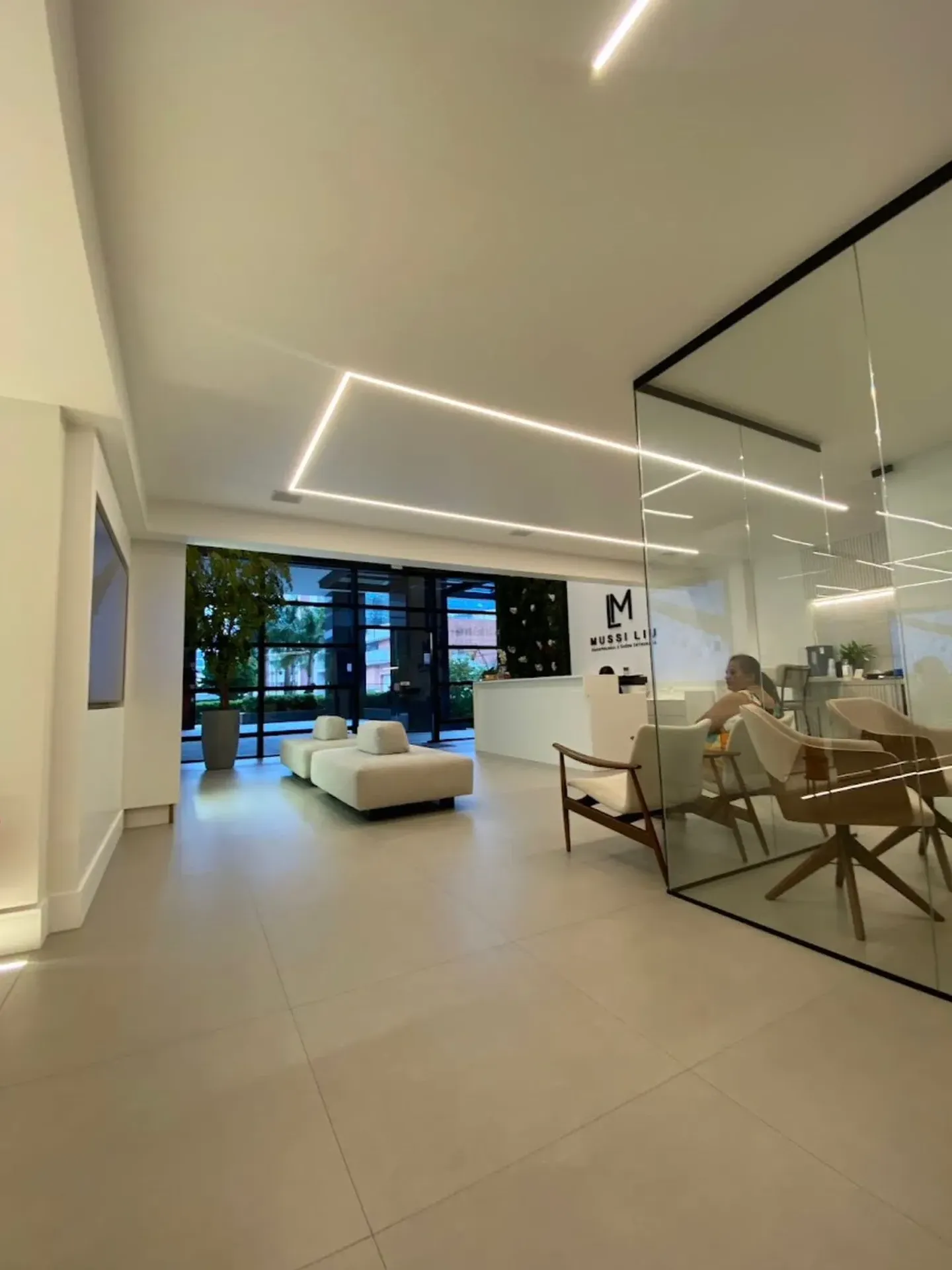 WhatsApp Image 2025-10-31 at 19.14.04 (1)